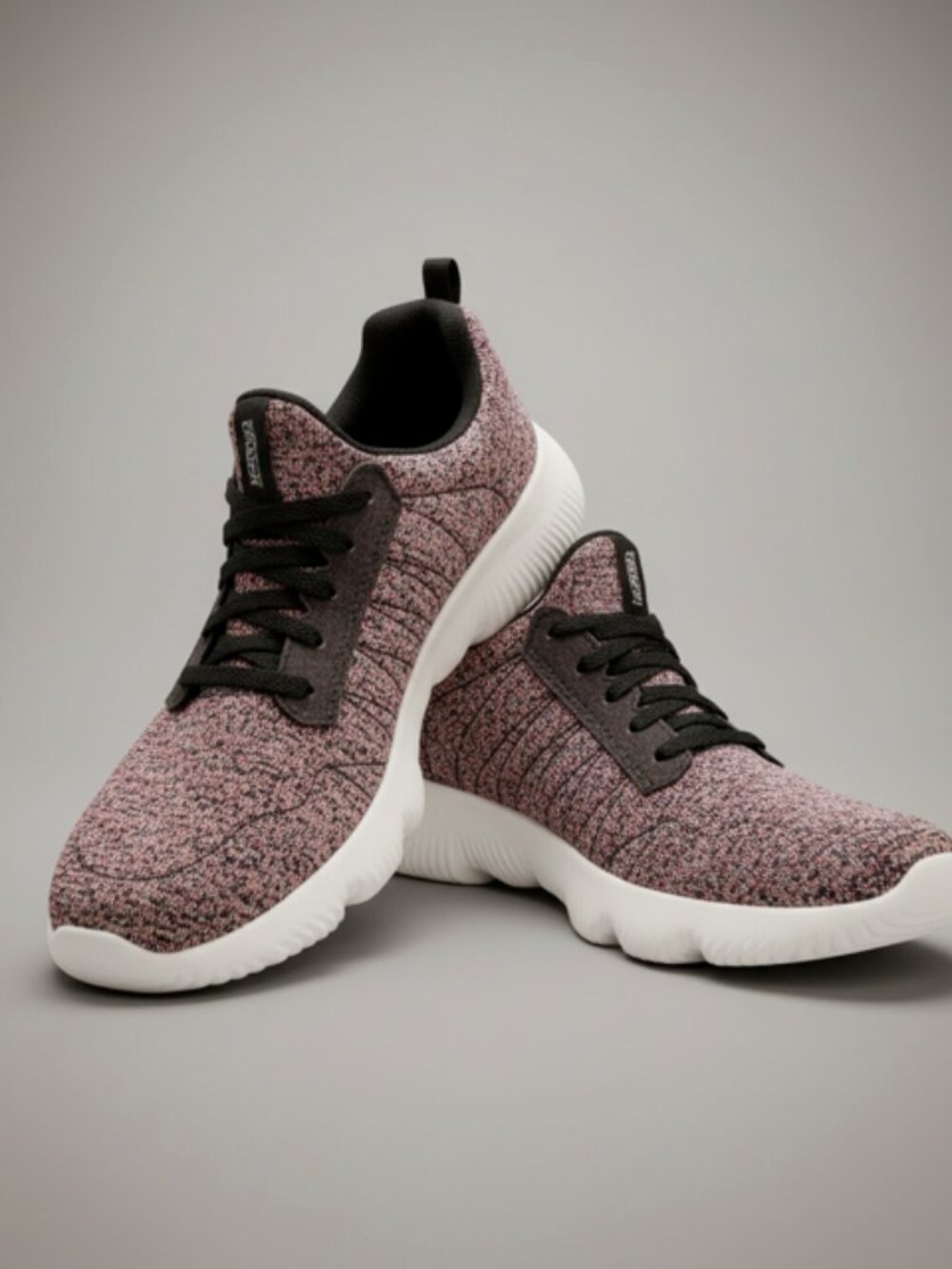 Sketchers GO RUN Women's Size 8.5